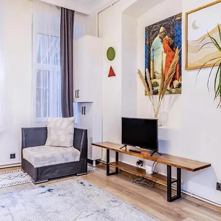 Flat Near Taksim Square In Beyoglu Κωνσταντινούπολη